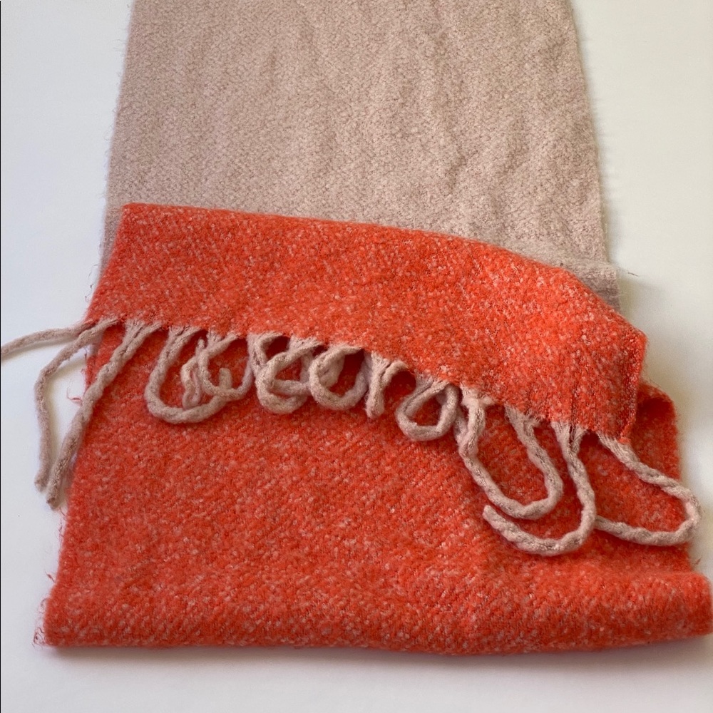 Urban outfitters scarf